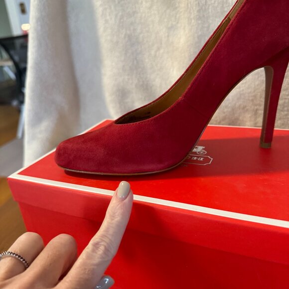 Coach Urban Suede Red 4" Heels/Pumps, sz 7.5 - Picture 9 of 10